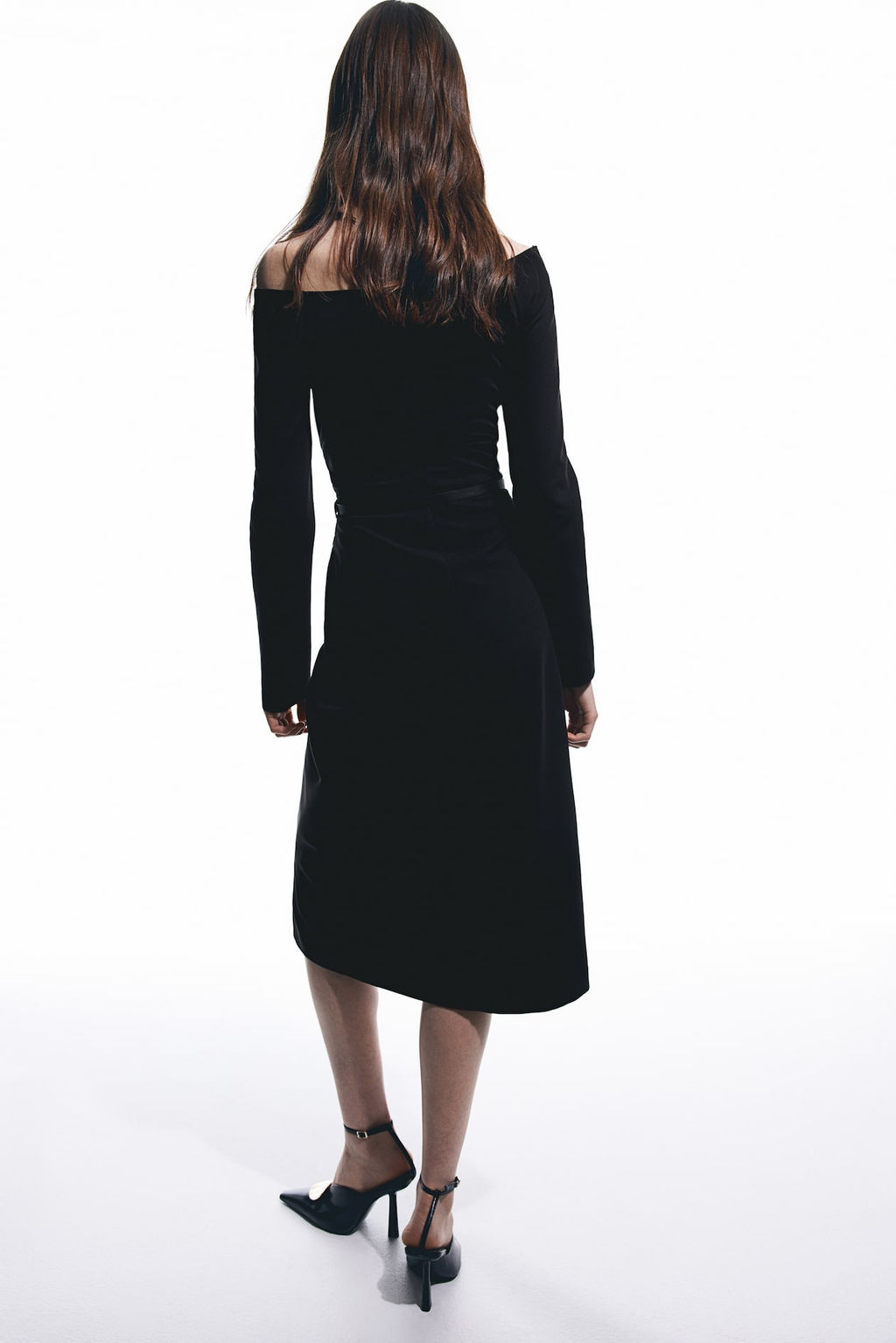 Vestido off-the-shoulder con cinturon - H&m фото 2