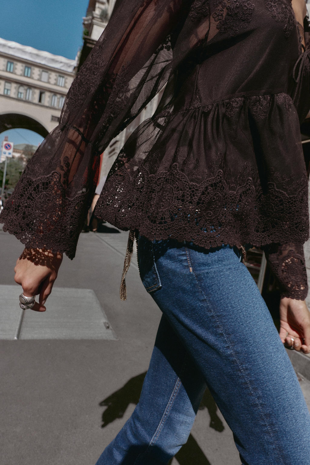 EMBROIDERED TULLE BLOUSE - Zara фото 3