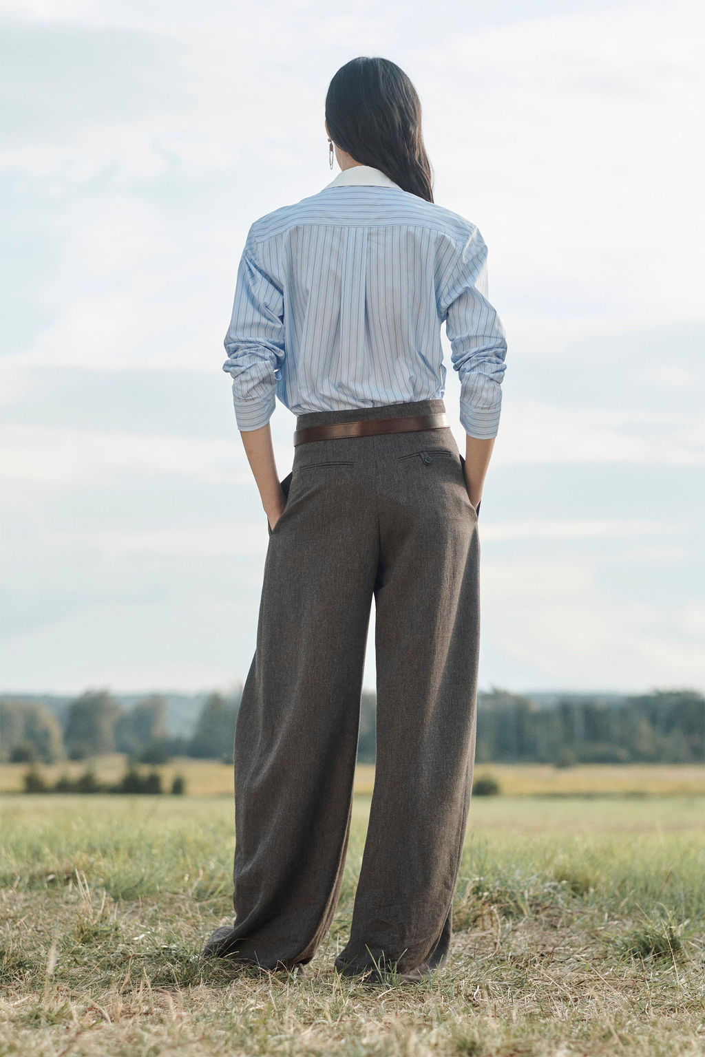 LIMITED EDITION VOLUME TROUSERS WITH PLEATS AND WOOL - Zara фото 2