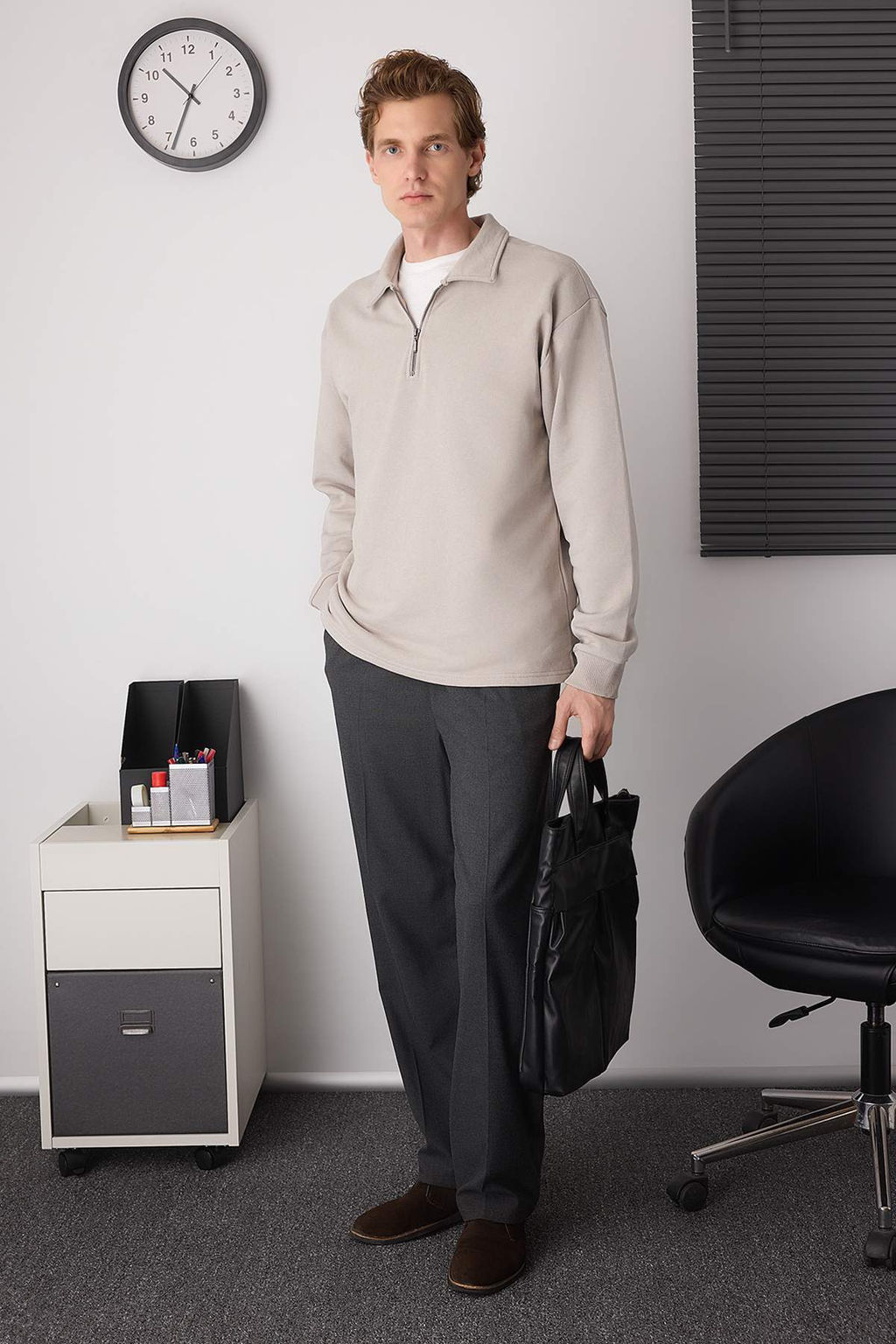 Gri Yeni Oversize/Genis Kesim Fermuarl? Gomlek Yaka Ici Sardonsuz Sweatshirt TMNAW26SW00013 - Trendyolmilla фото 15