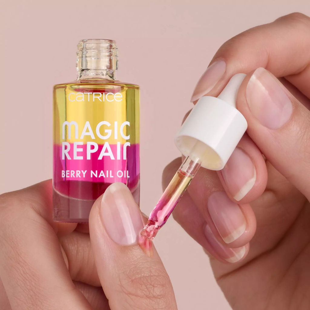 CATRICE Масло для ногтей Magic Repair Berry Nail Oil 8 мл  фото 4