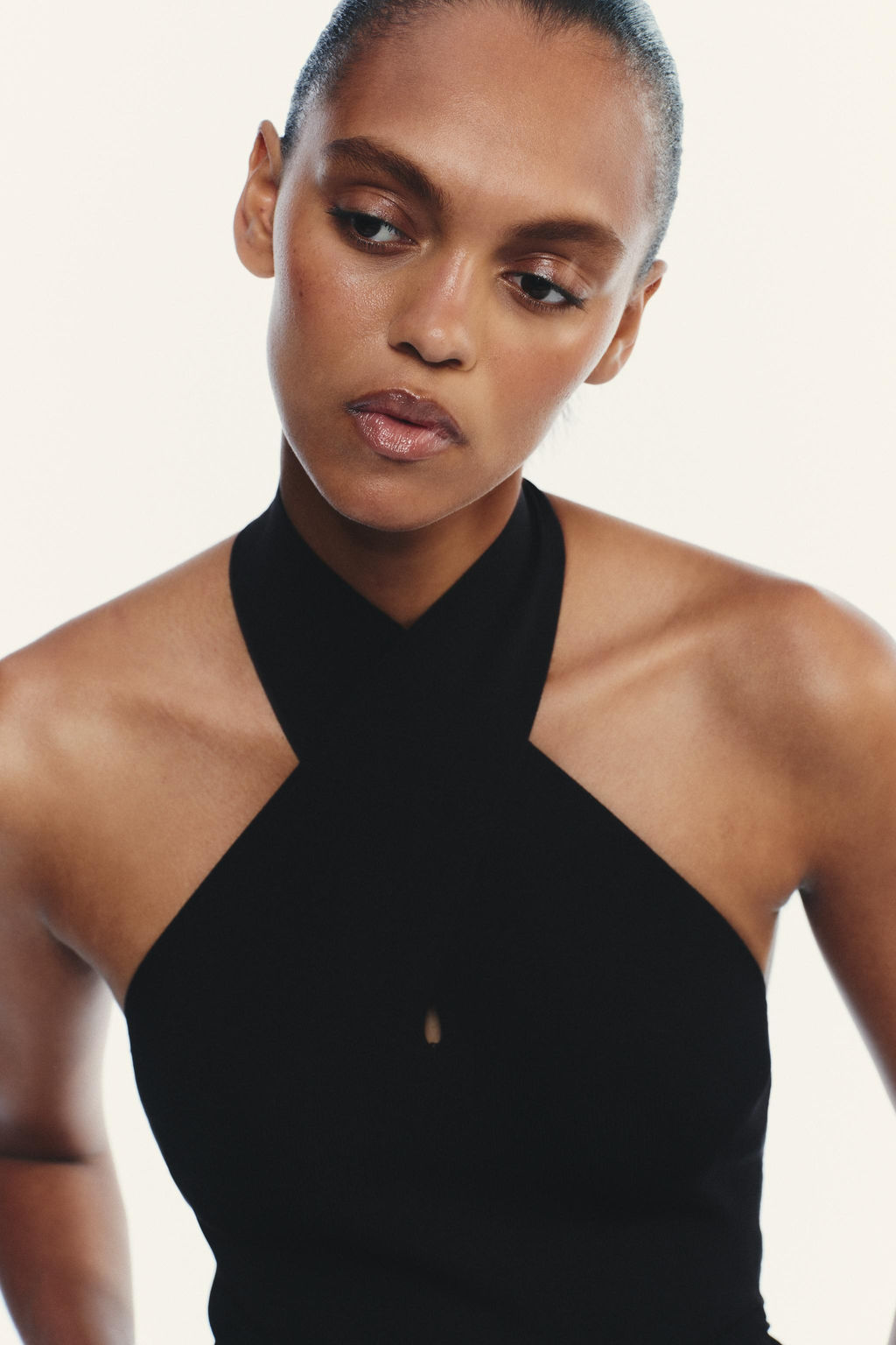 GATHERED KNIT HALTER TOP - Zara фото 2