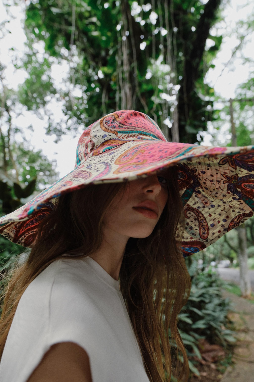 GORRO MAXI ALA ESTAMPADO PASLEY / Crudo - Zara фото 2