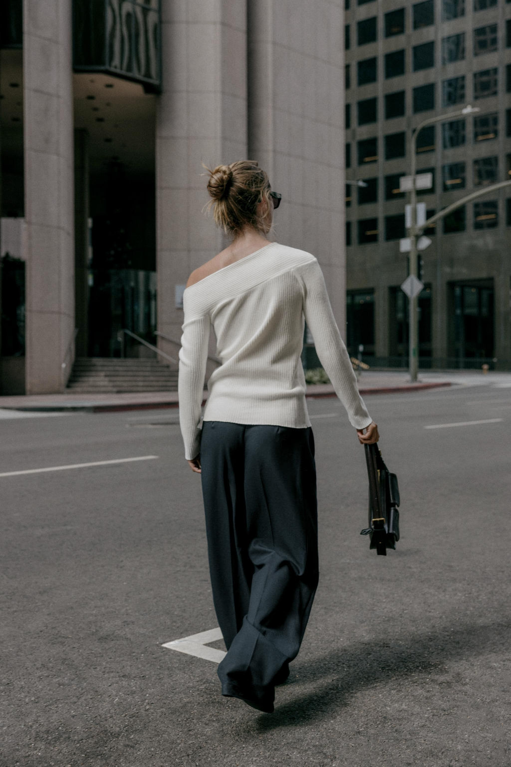 SOFT RIBBED ASYMMETRIC TOP - Zara фото 4