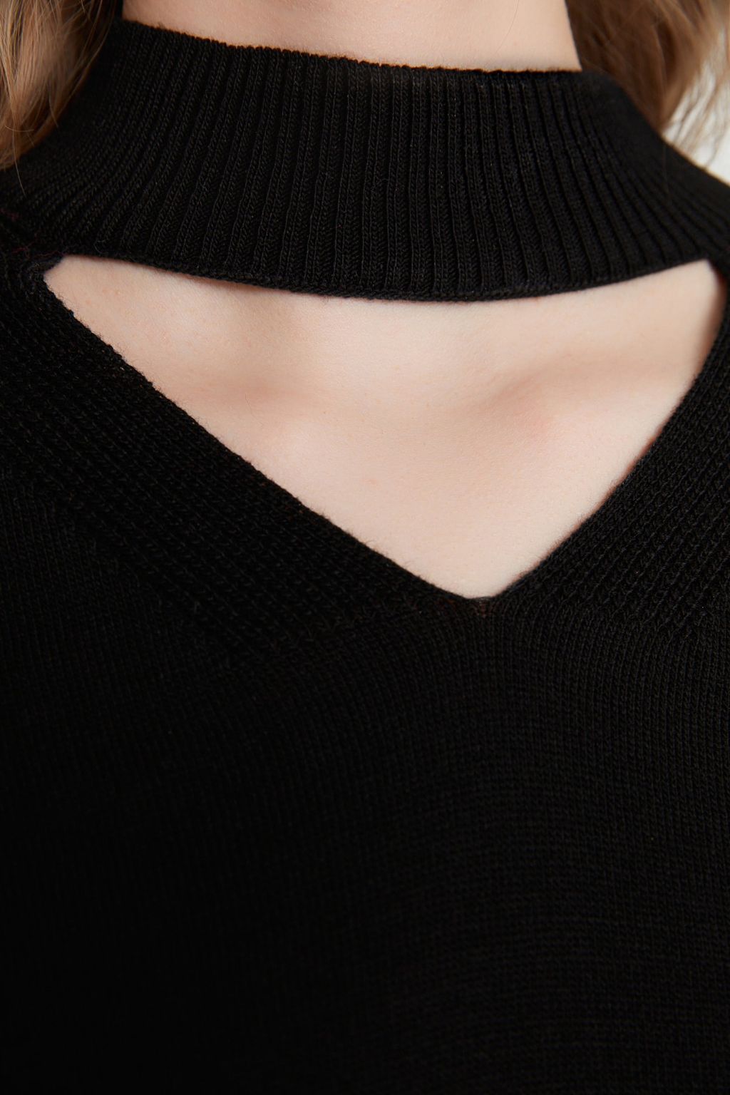 Siyah Choker Yaka Triko Kazak TWOAW20KZ0220