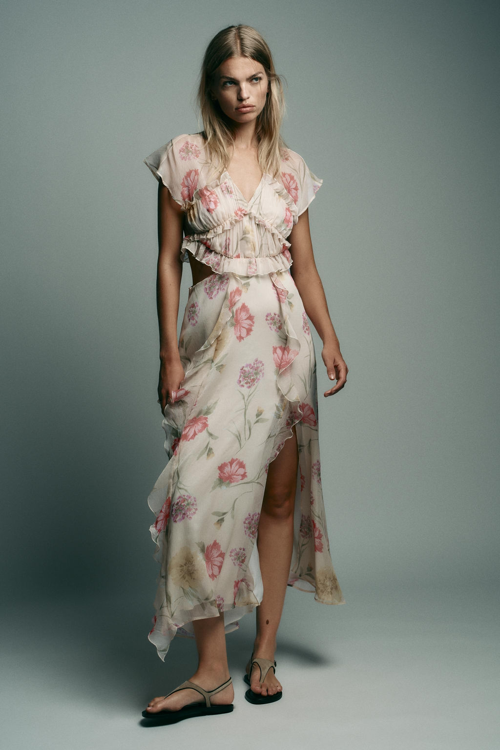 FLORAL PRINT CUT-OUT MIDI DRESS - Zara фото 11