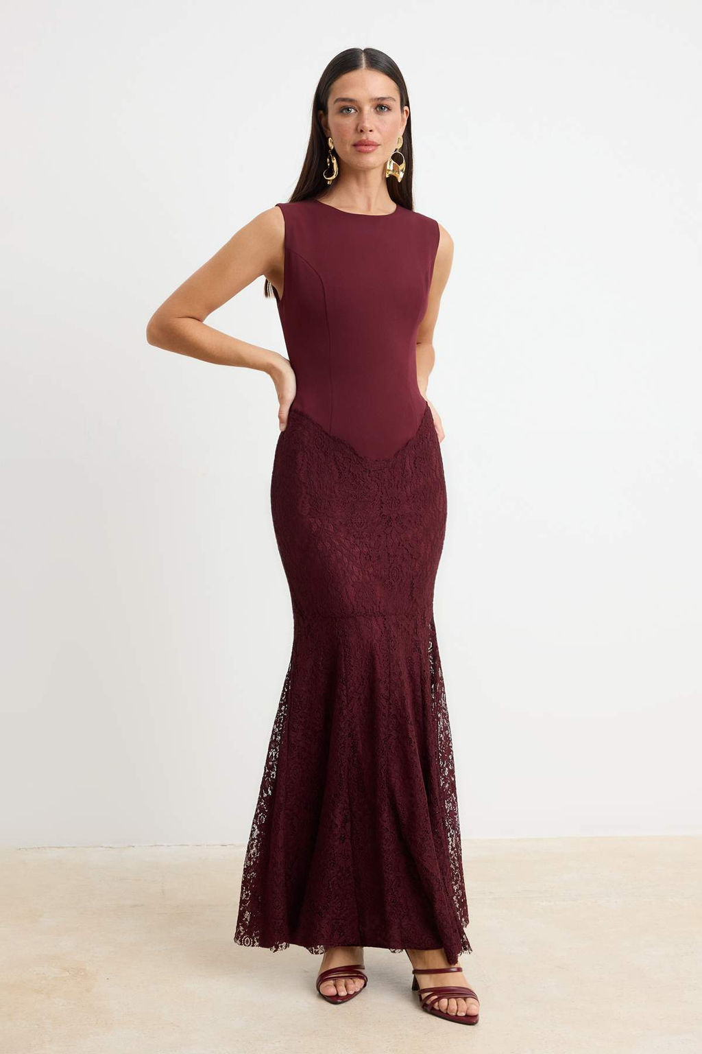 Siyah Duz Dantel Detayl? Dokuma Dantel Maxi Abiye & Mezuniyet Elbisesi - Trendyolmilla фото 5