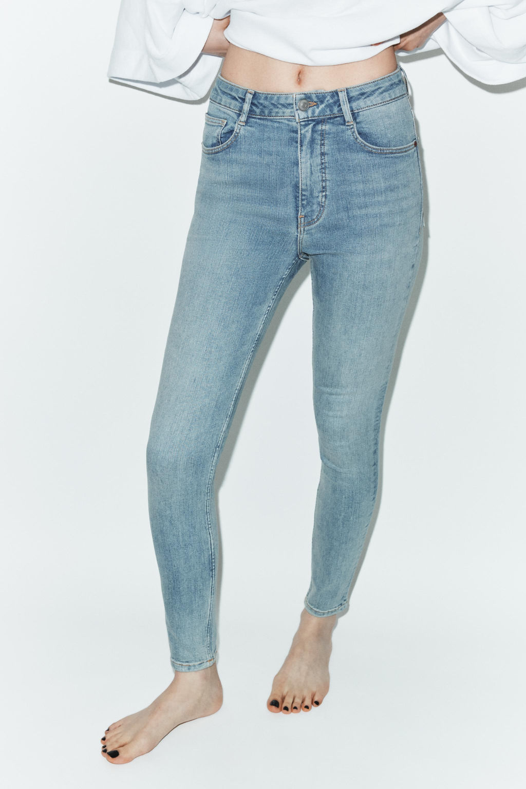 JEANS TRF SKINNY TIRO ALTO / Azul claro - Zara фото 5