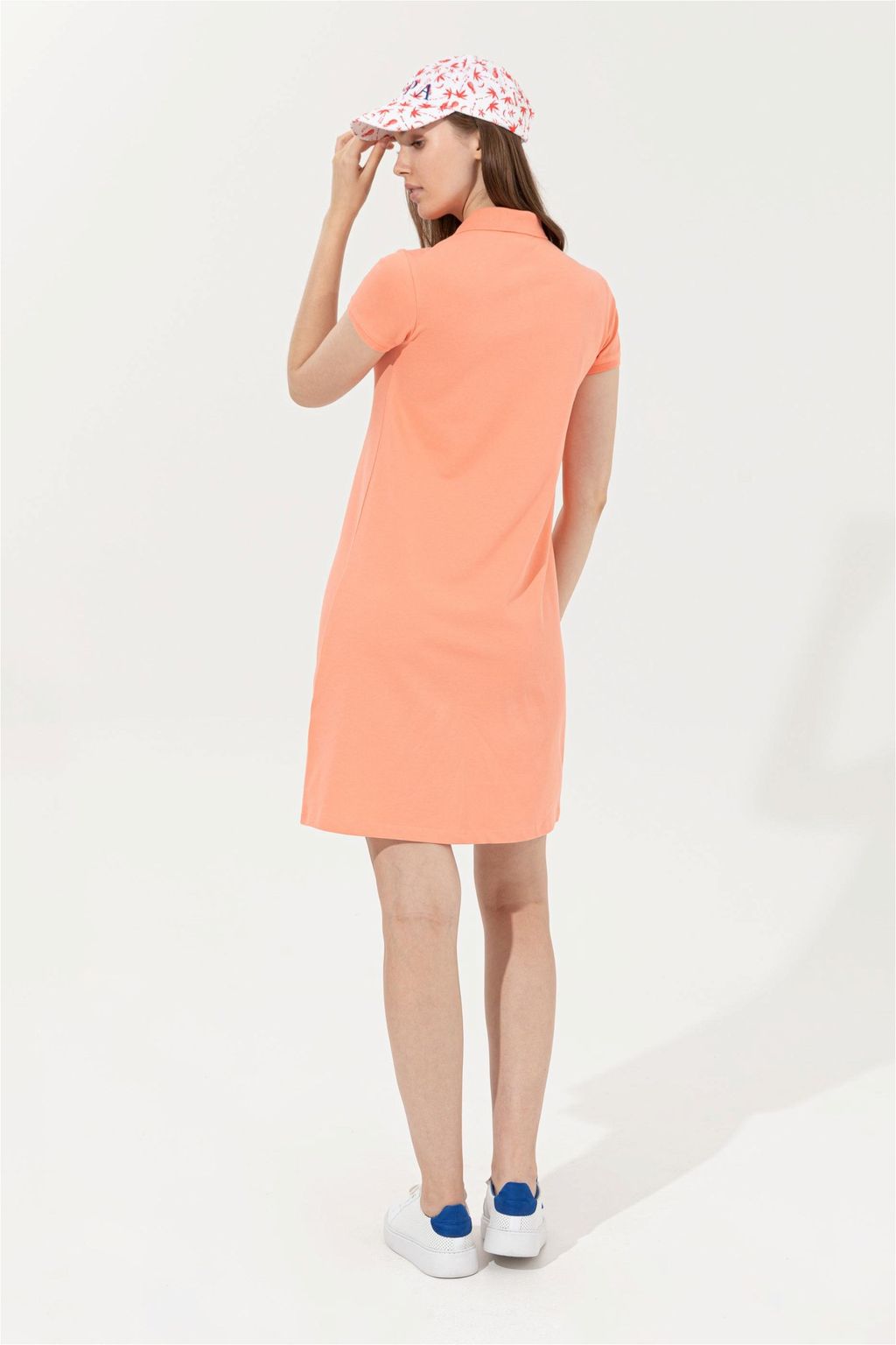Женское трикотажное платье лососевого цвета - U.s. polo assn фото 4