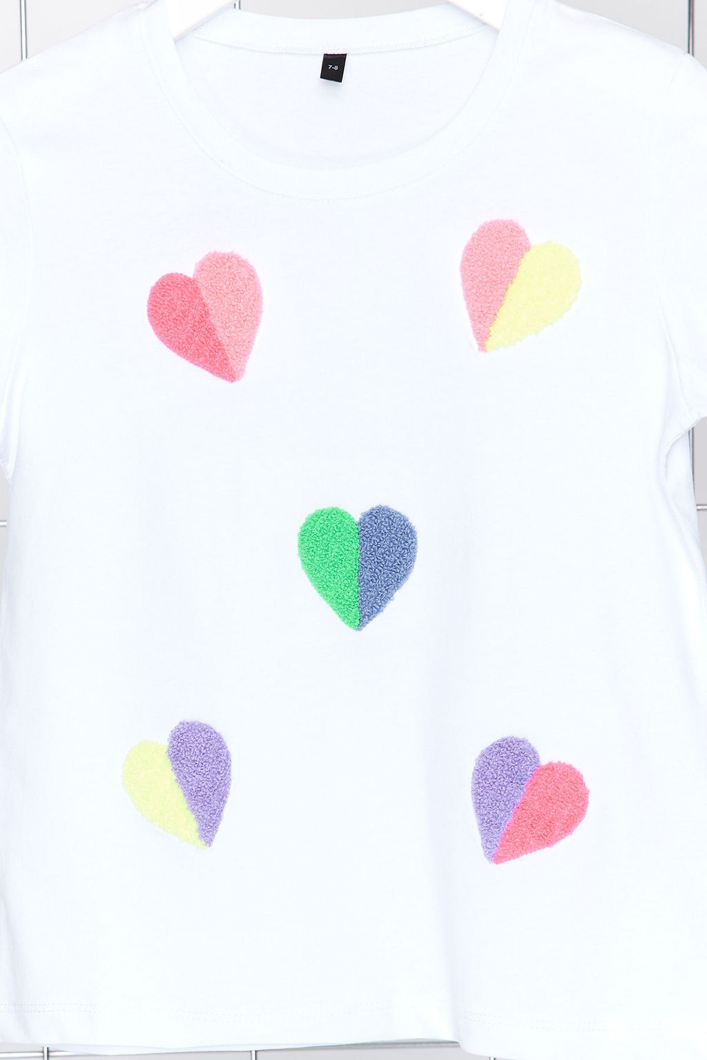 Beyaz K?z Cocuk %100 Pamuk Kalp Nak?sl? Regular/Normal Kal?p K?sa Kol Orme T-Shirt TKDSS24TS00005 - Trendyolmilla фото 3