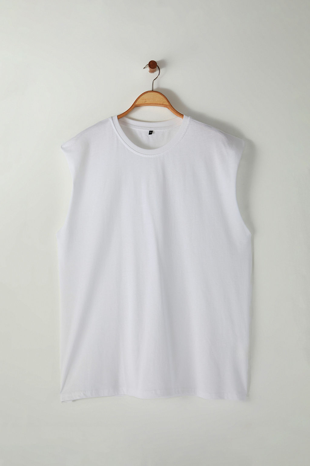 Beyaz Regular/Normal Kesim Basic %100 Pamuk Buyuk Beden Atlet TMNSS25CV00000 - Trendyolmilla фото 2