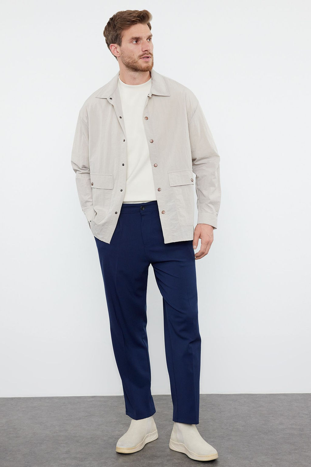 Lacivert Pileli Klasik Baggy Fit Kumas Pantolon TMNSS24PL00024