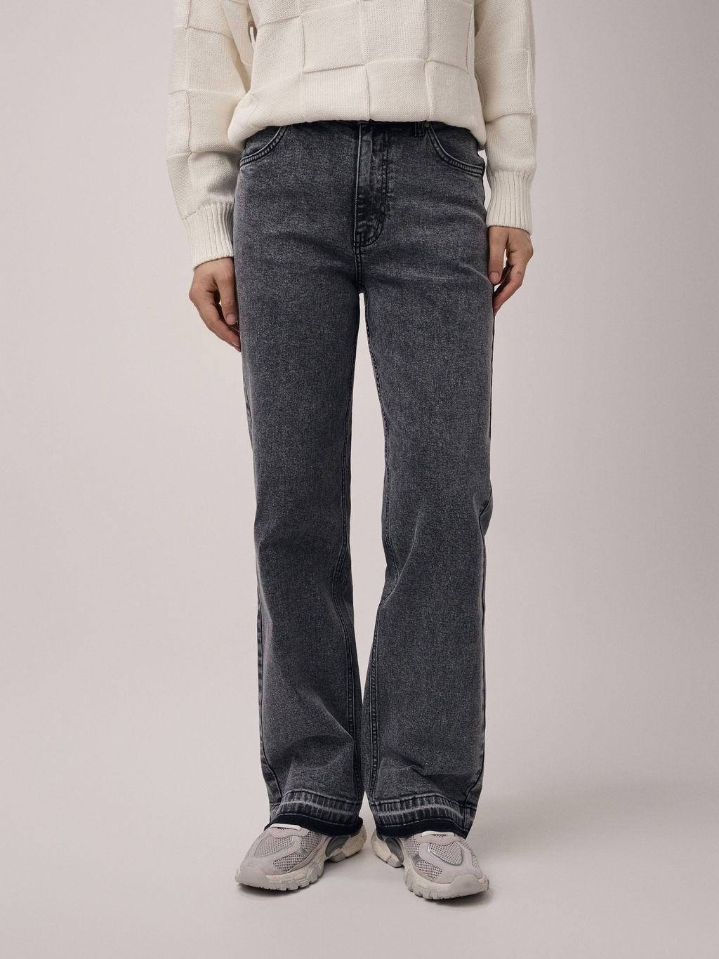 CONTE CON-681 Джинсы wide leg оксидной варки с необработанным краем washed black - Conte elegant фото 3