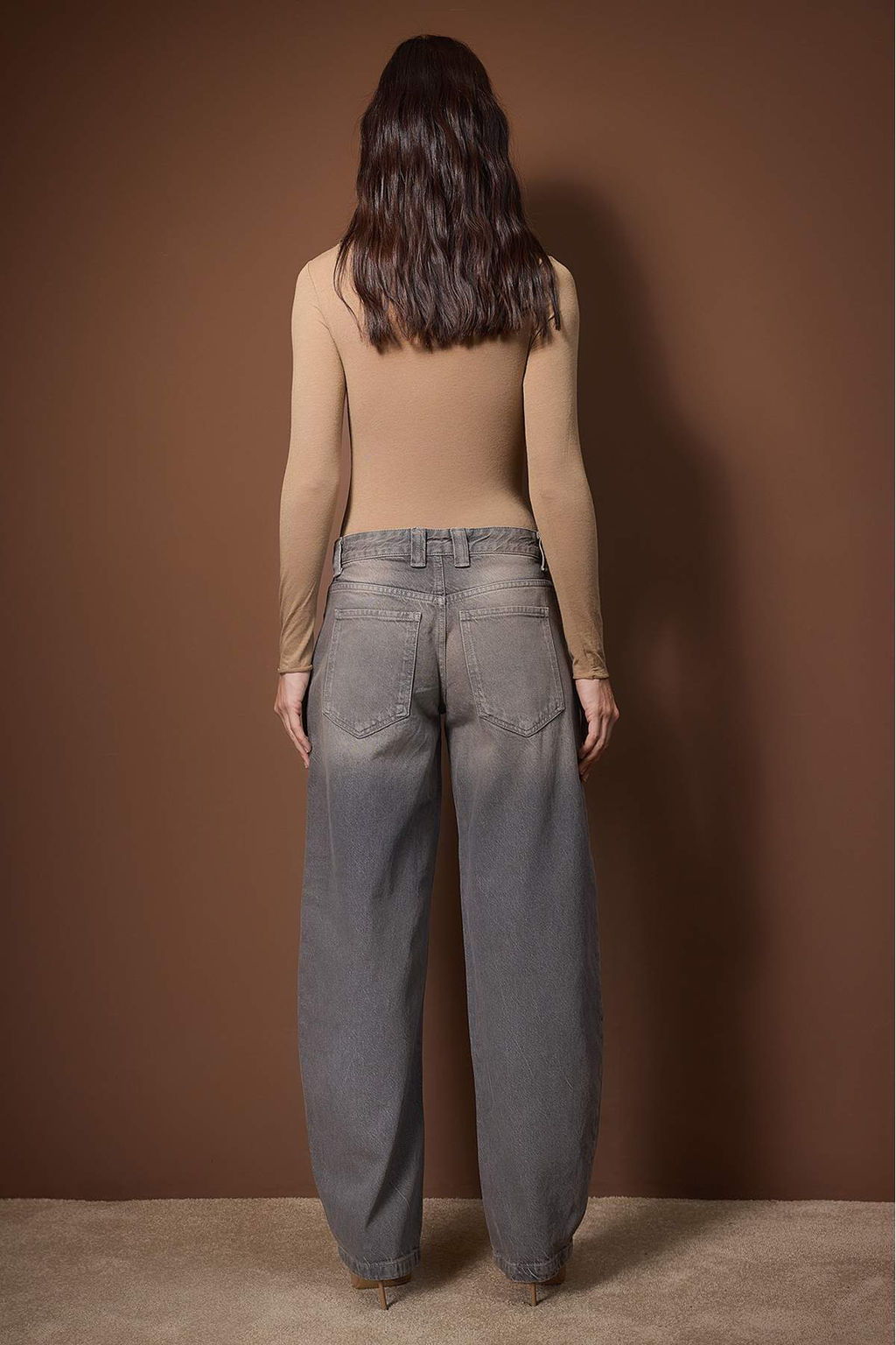 Gri Dusuk Bel Baggy Jeans TWOAW26JE00303