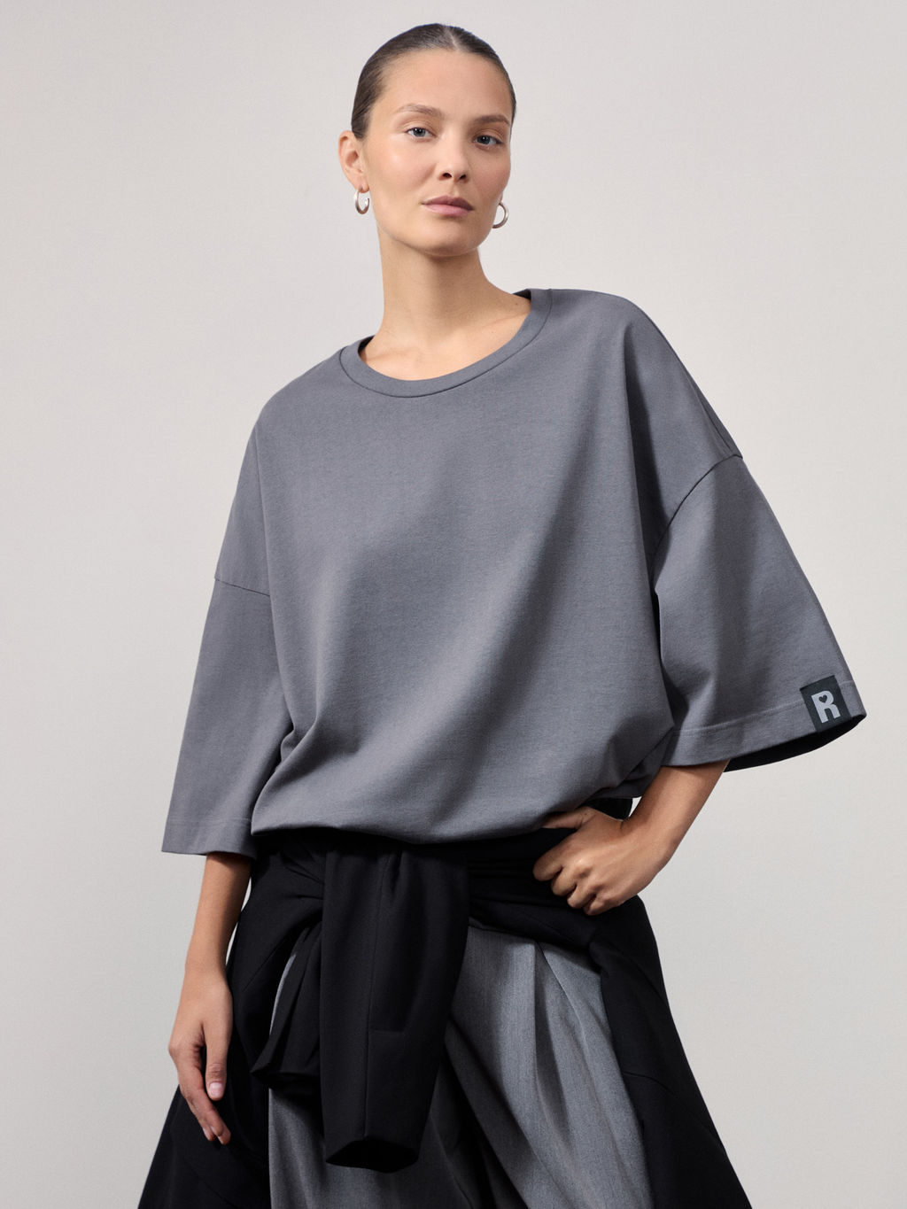 Футболка оверсайз из плотного хлопка / Zarina  фото 2