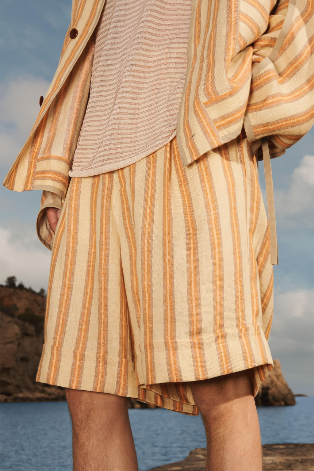 LIMITED EDITION STRIPED LINEN BERMUDA SHORTS - Zara фото 10