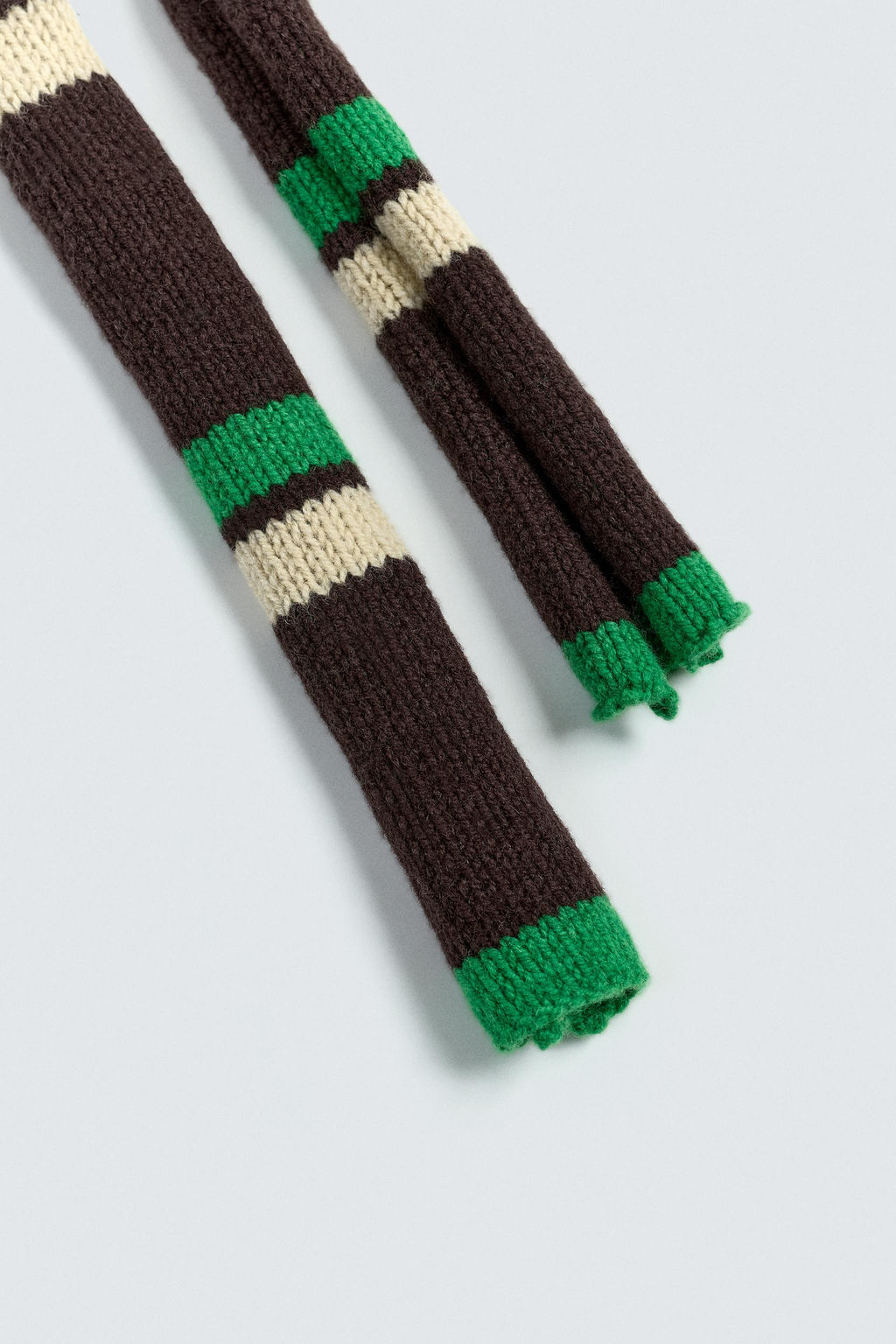 STRIPED KNIT SCARF HARRY LAMBERT FOR ZARA X DISNEY  фото 2
