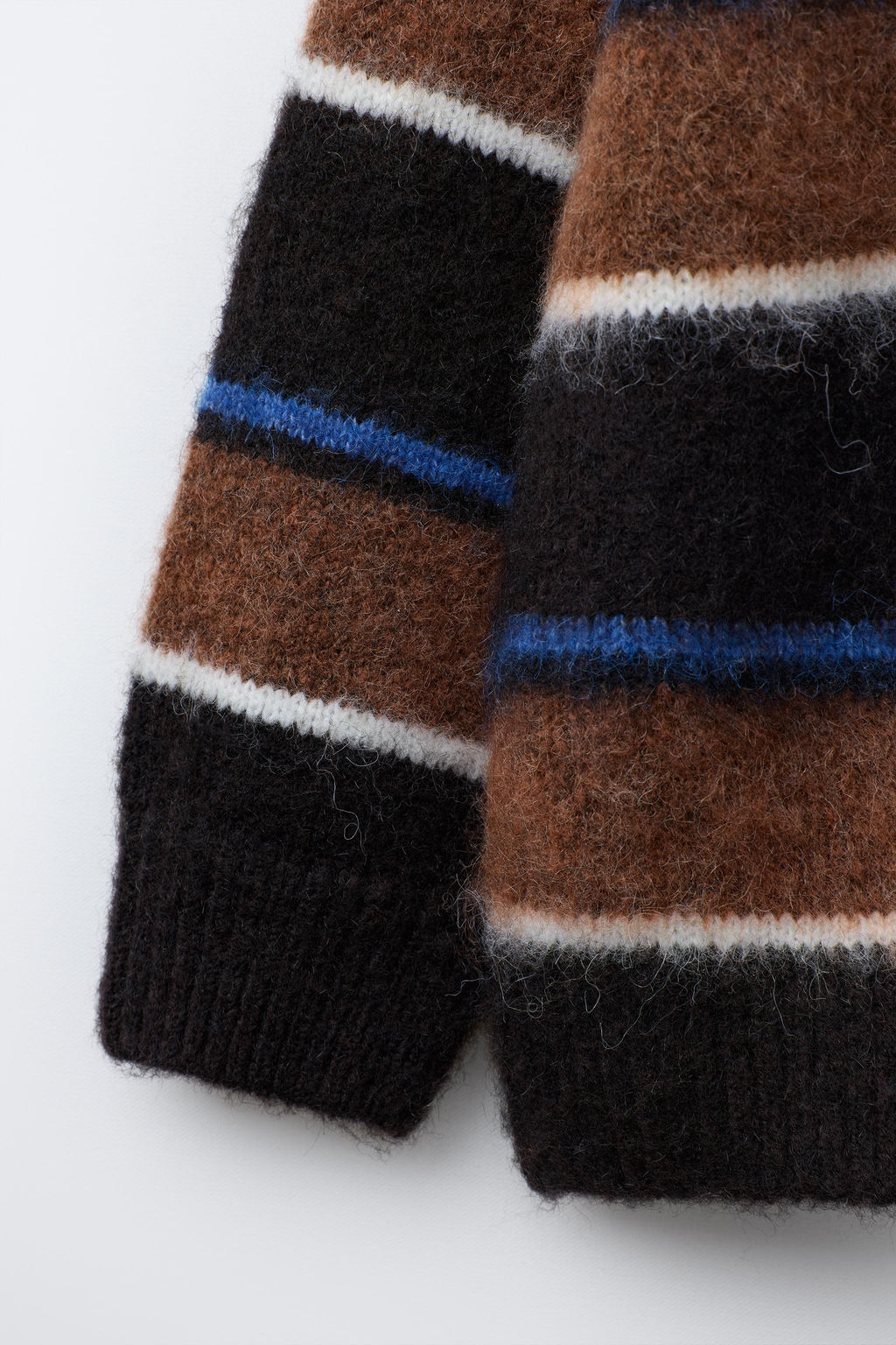 CHAMPION ® X ZARA STRIPED KNIT SWEATER  фото 4
