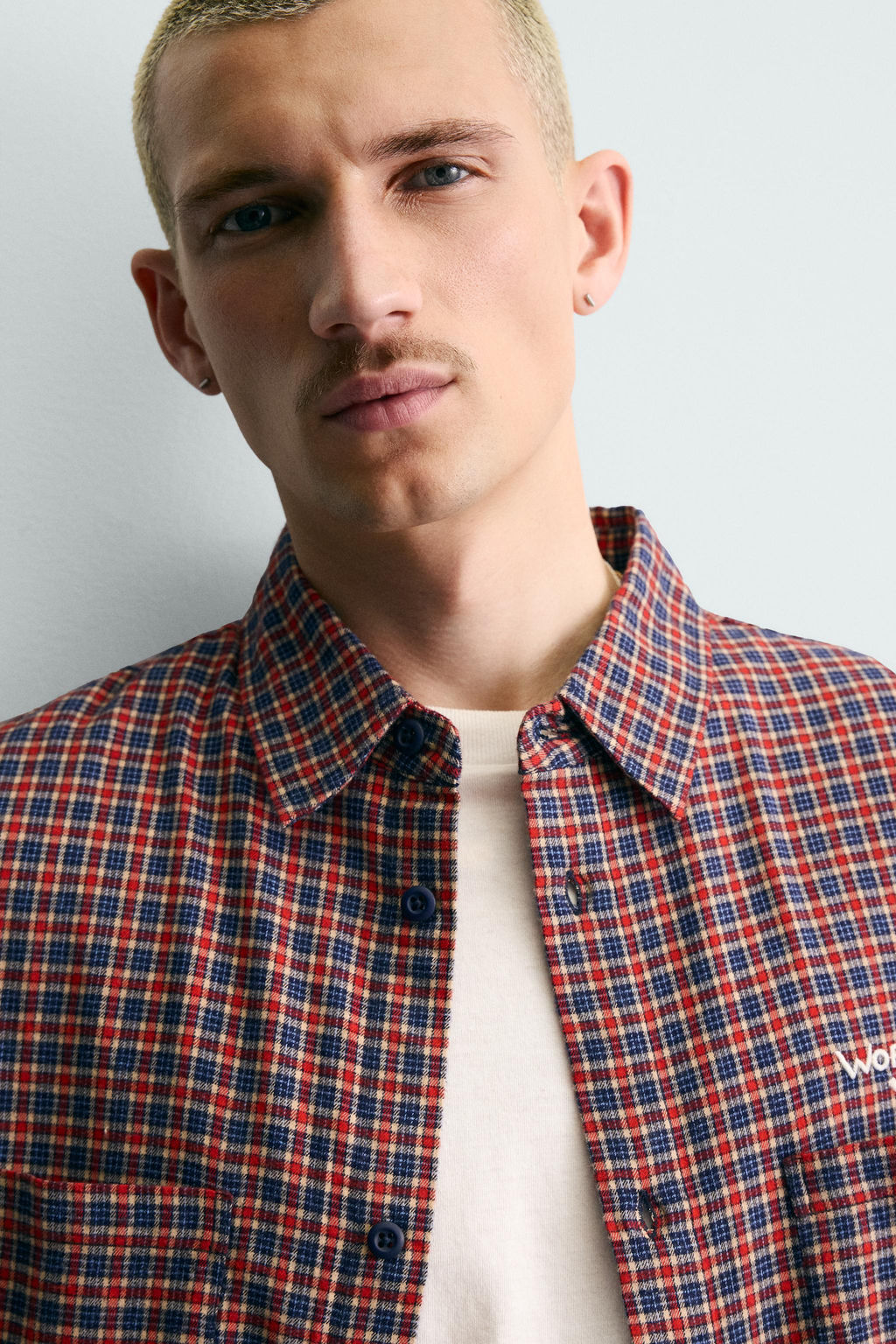 CAMISA CUADROS FRANELA BORDADO / rojo/marino