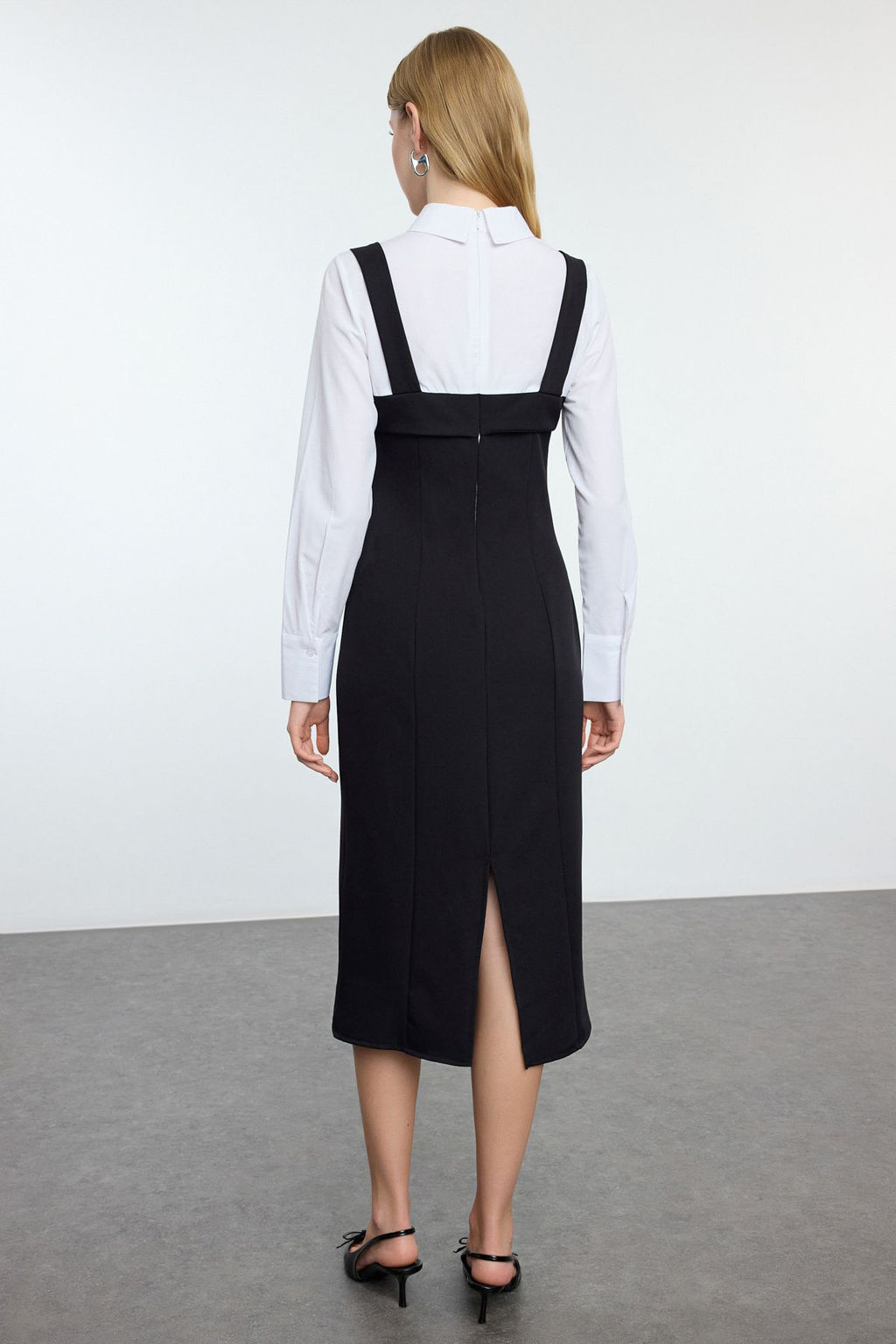 TRENDYOLMILLA Lacivert Cizgili Gomlek Detayl? Vucuda Oturan Mini Dokuma Elbise TWOAW25EL00423 фото 5