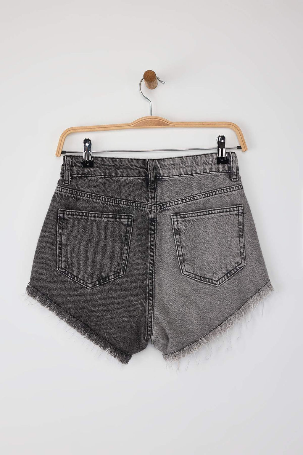 TRENDYOLMILLA Denim Renk Bloklu Denim Plaj Sort TBESS22SR0391 фото 7