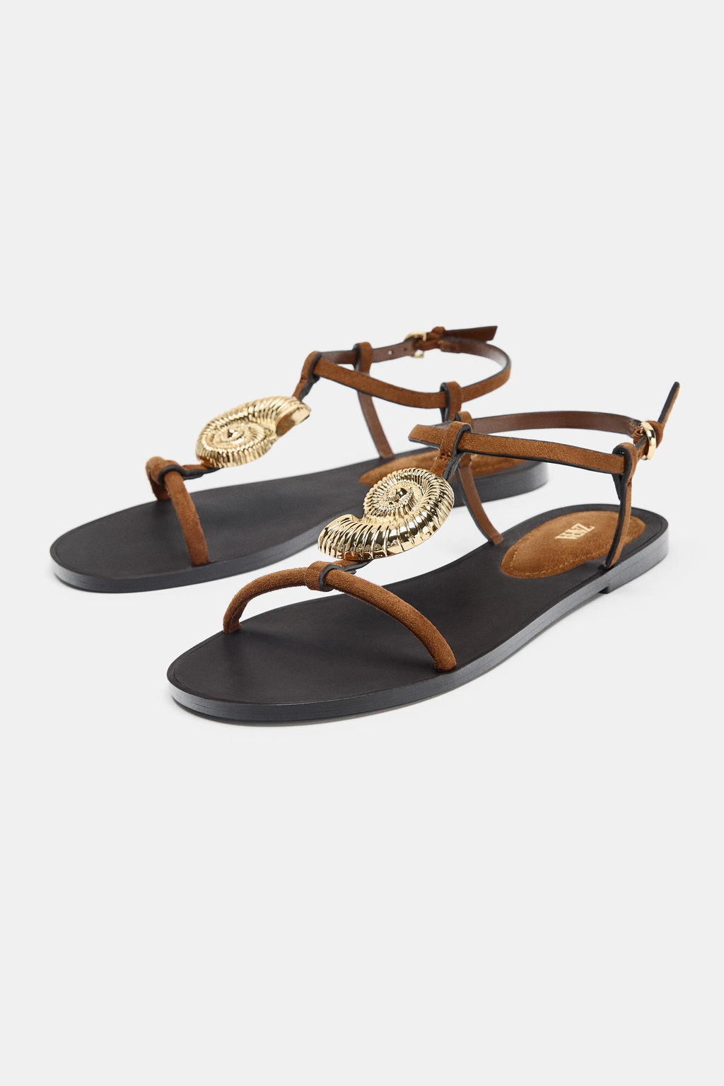 FLAT SANDALS WITH METAL EMBELLISHMENT - Zara фото 14