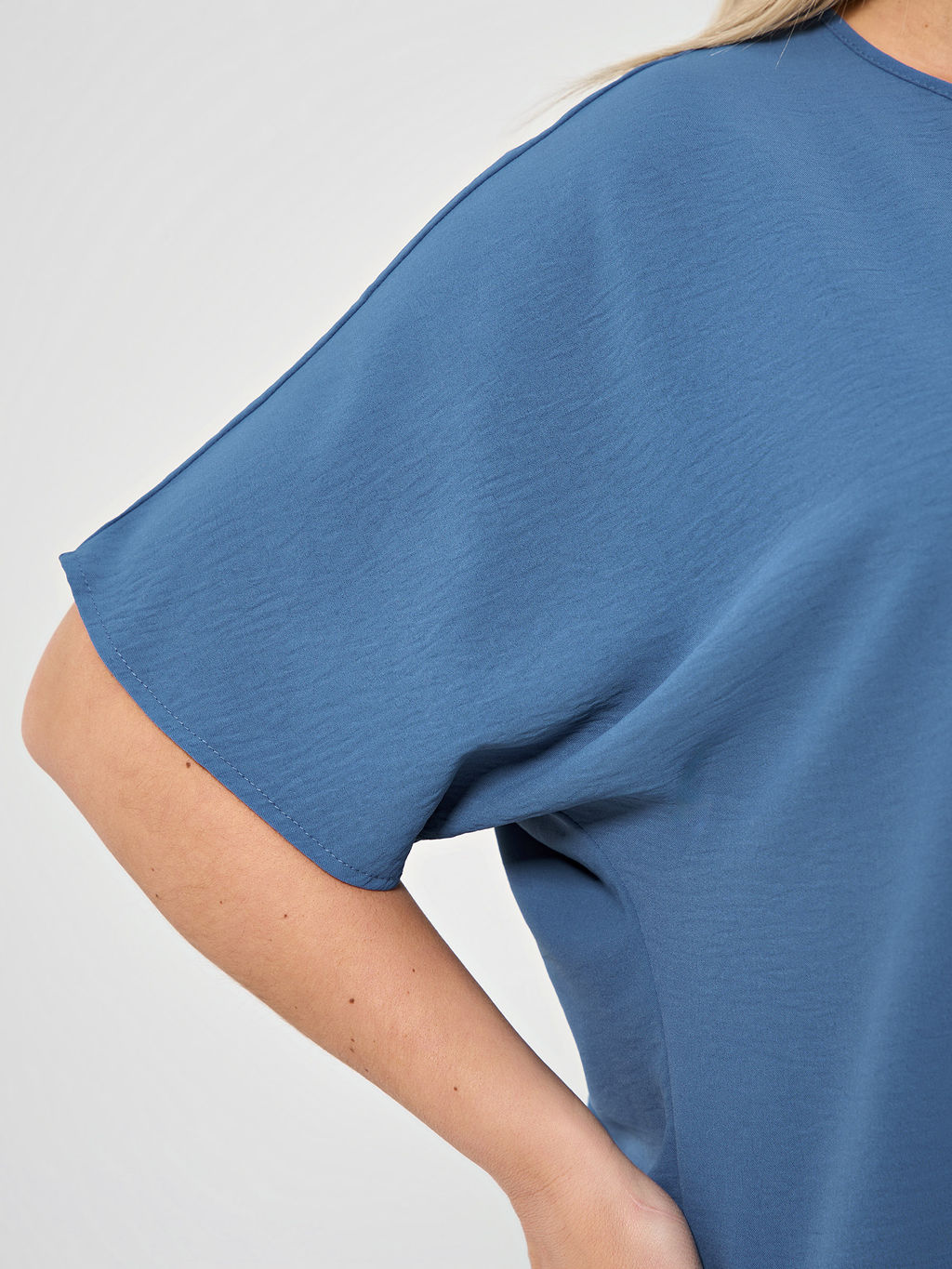 Топ 0250-1 изумрудный - Dora фото 140