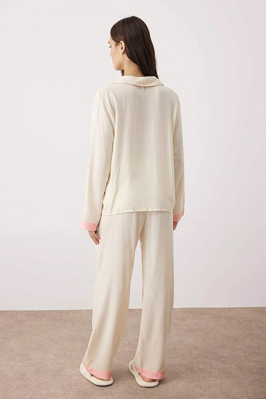 Ekru Biyeli Viskon Dokuma Pijama Tak?m? THMAW26PT00088 - Trendyolmilla фото 12