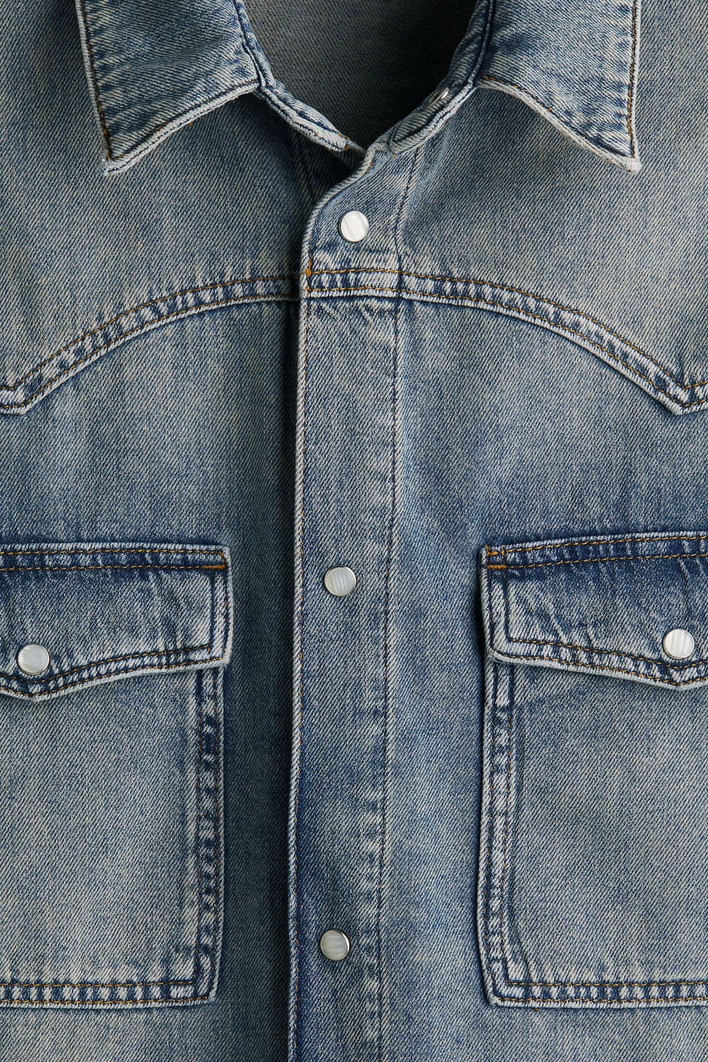 Camisa denim de manga corta Loose Fit - H&m фото 3