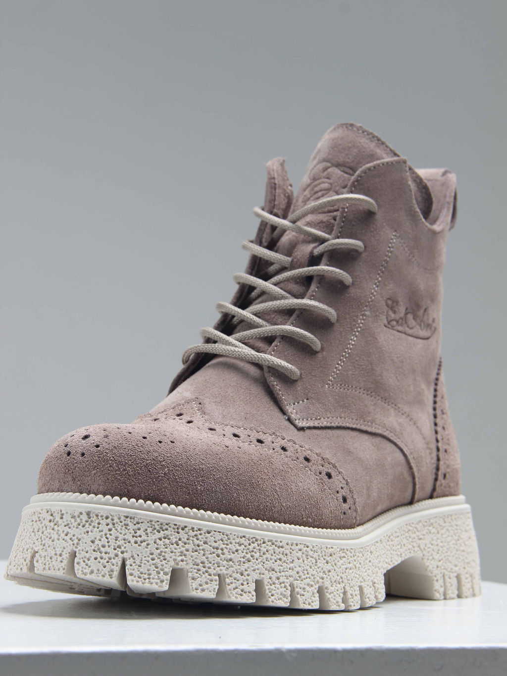 Ботинки 338.1541be. капучино замша/Байка