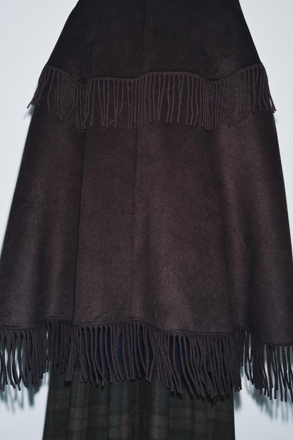 WOOL FRINGED CAPE - Zara фото 3