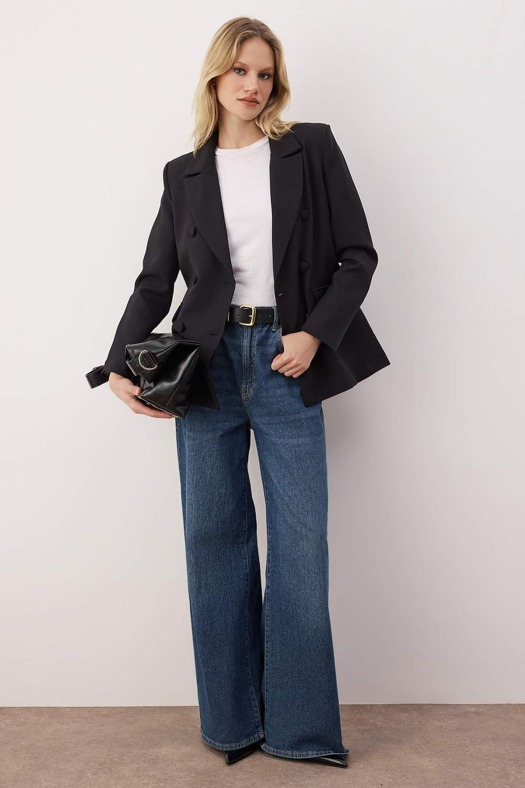 Siyah Regular Astarl? Dokuma Blazer Ceket TWOSS21CE0137