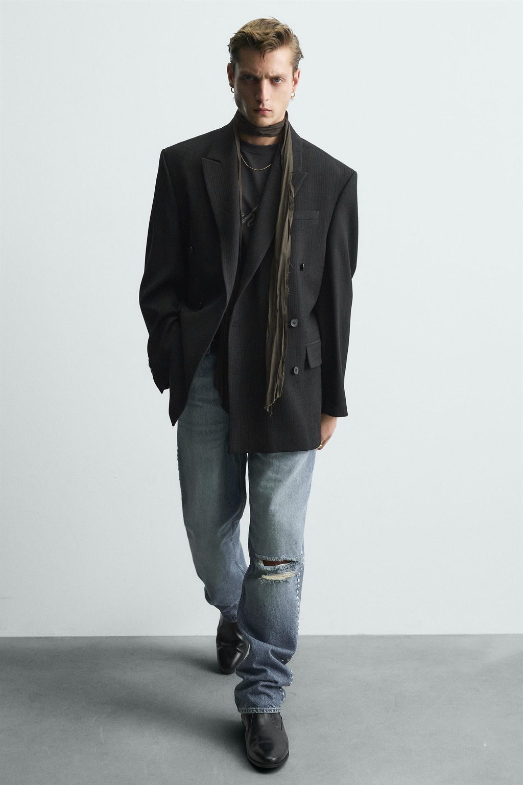 LIMITED EDITION DOUBLE-BREASTED PINSTRIPE SUIT BLAZER - Zara фото 6