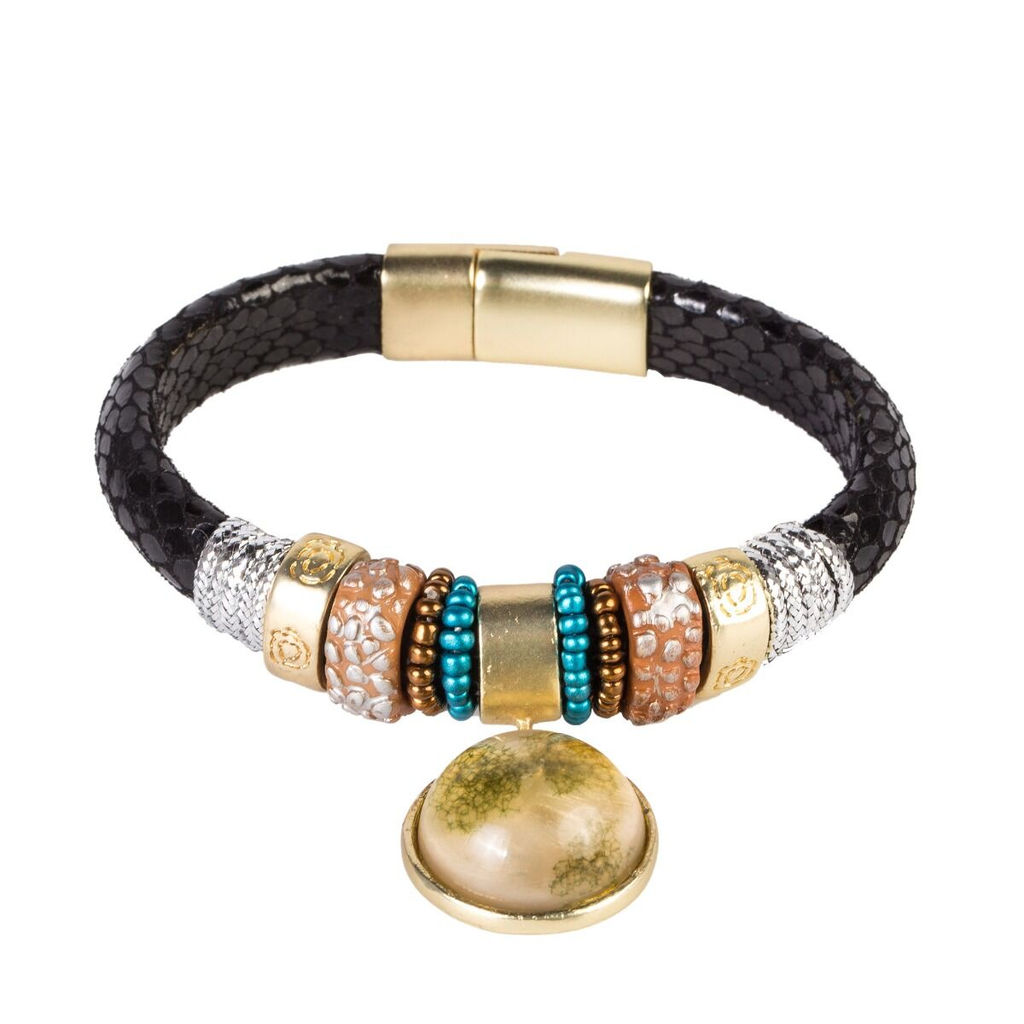 Браслет из натуральной кожи с подвеской