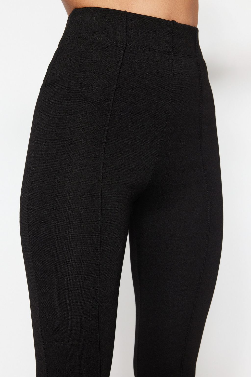 Siyah Nervurlu Beli Lastikli Flare/Ispanyol Paca Yuksek Bel Orme Pantolon TWOSS20PL0342