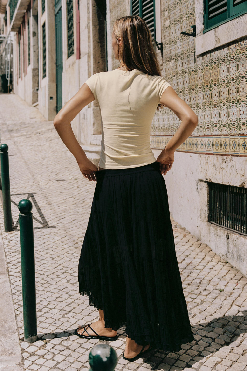 CAMISETA ESCOTE PICO / Amarillo - Zara фото 4