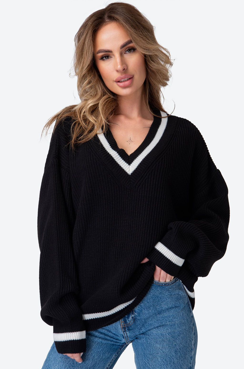 Женский джемпер оверсайз с V-вырезом Happyfox - Happy fox фото 9