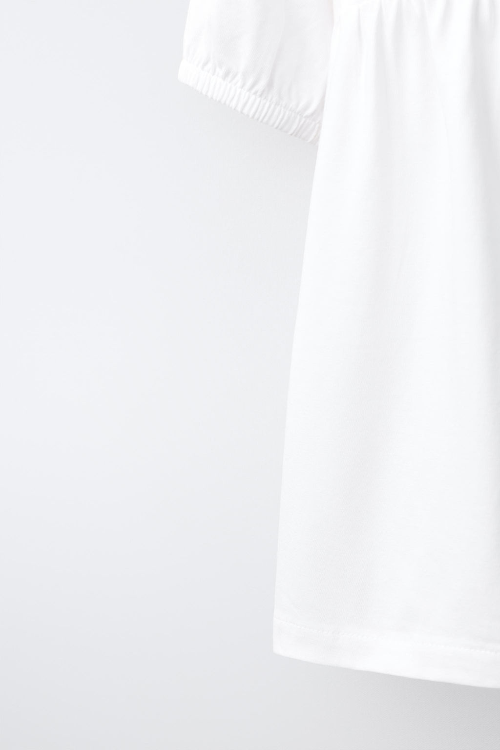 CAMISETA ROM?NTICA APLIQUE JARETAS Y PUNTILLAS / Blanco - Zara фото 5