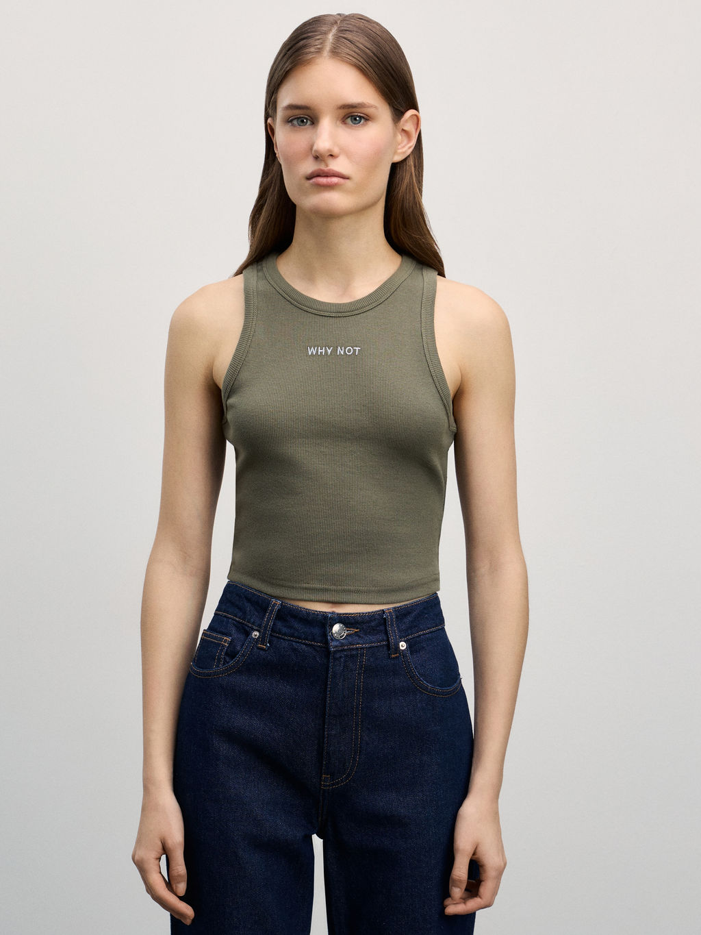 Укороченный топ с вышивкой / Zarina