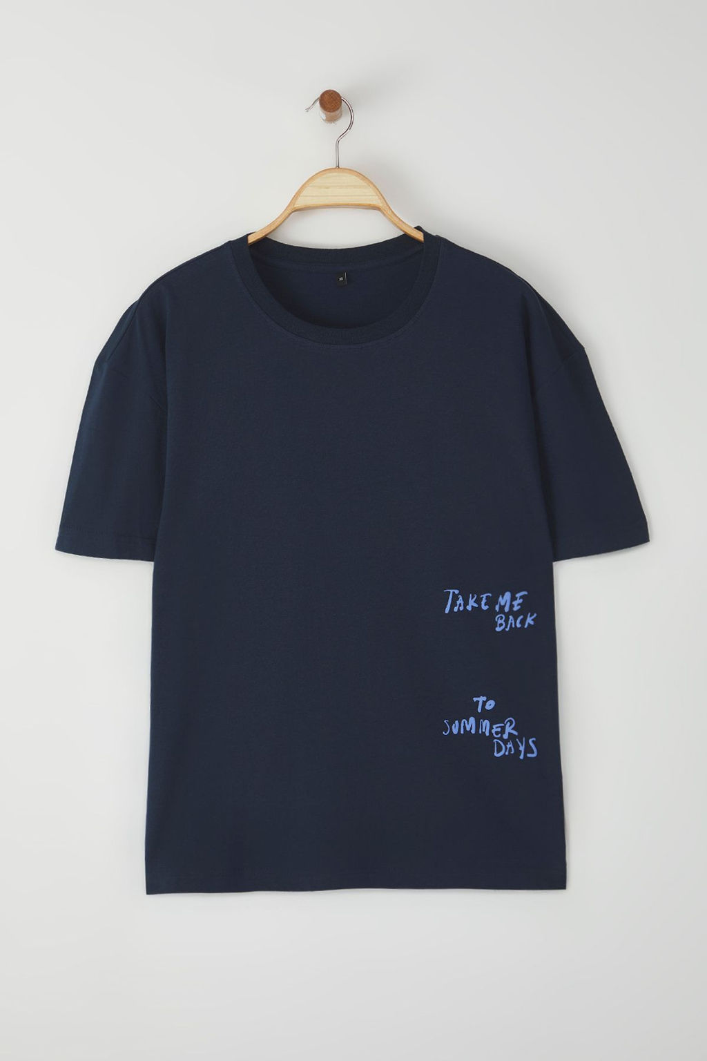 TRENDYOL MAN Lacivert 0versize/Genis Kesim Yaz? Bask?l? %100 Pamuk T-Shirt TMNSS25TS00064