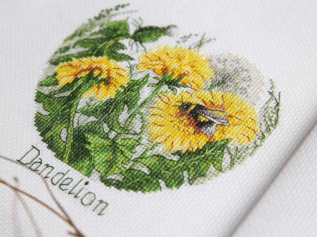 Klart набор для вышивания 8-373 Цветочная нежность. Одуванчики 15 х 14.5 см