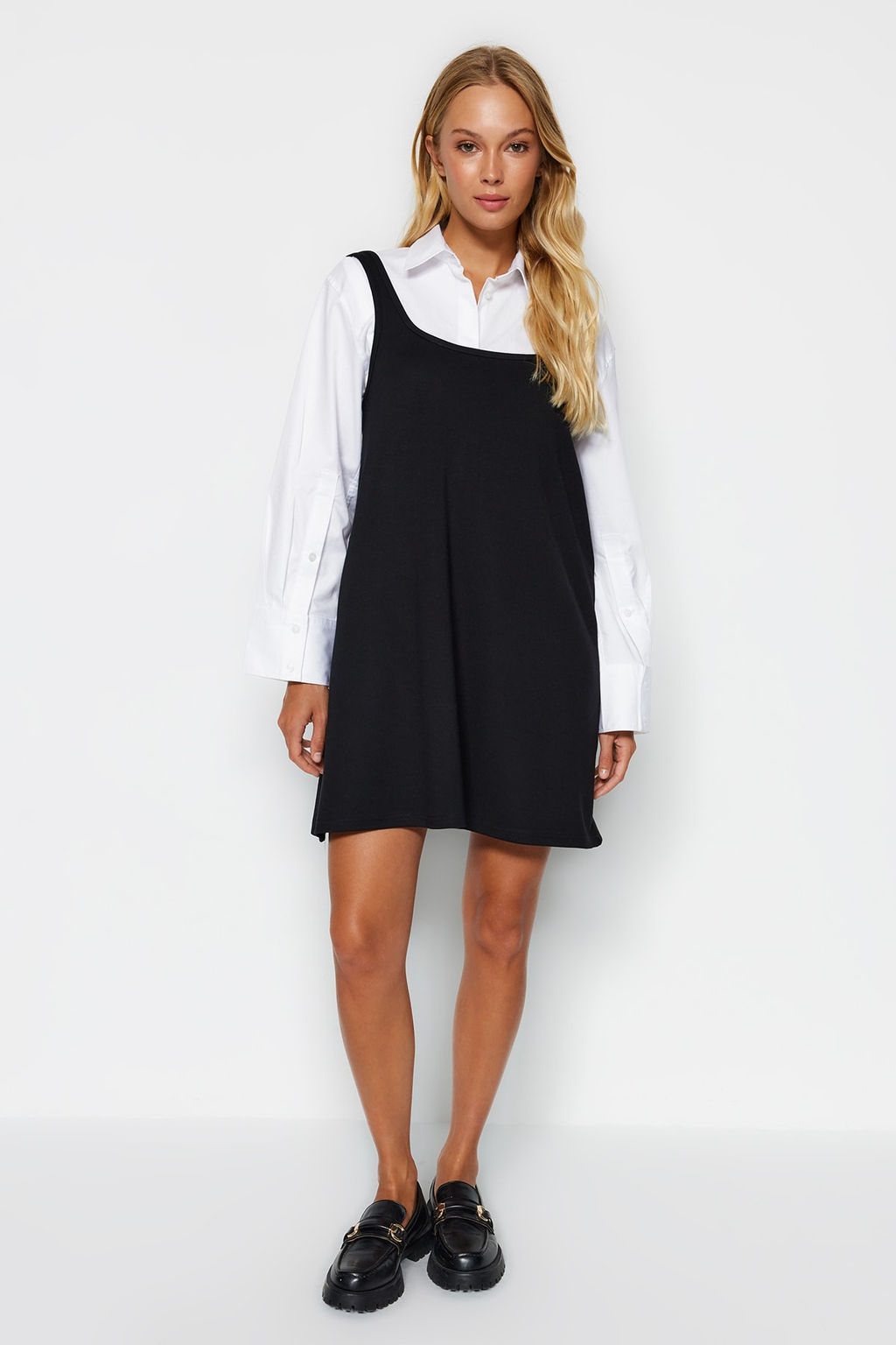TRENDYOLMILLA Siyah Jile Skater/Belden Ac?lan Orme Elbise TWOAW24EL00245  фото 2