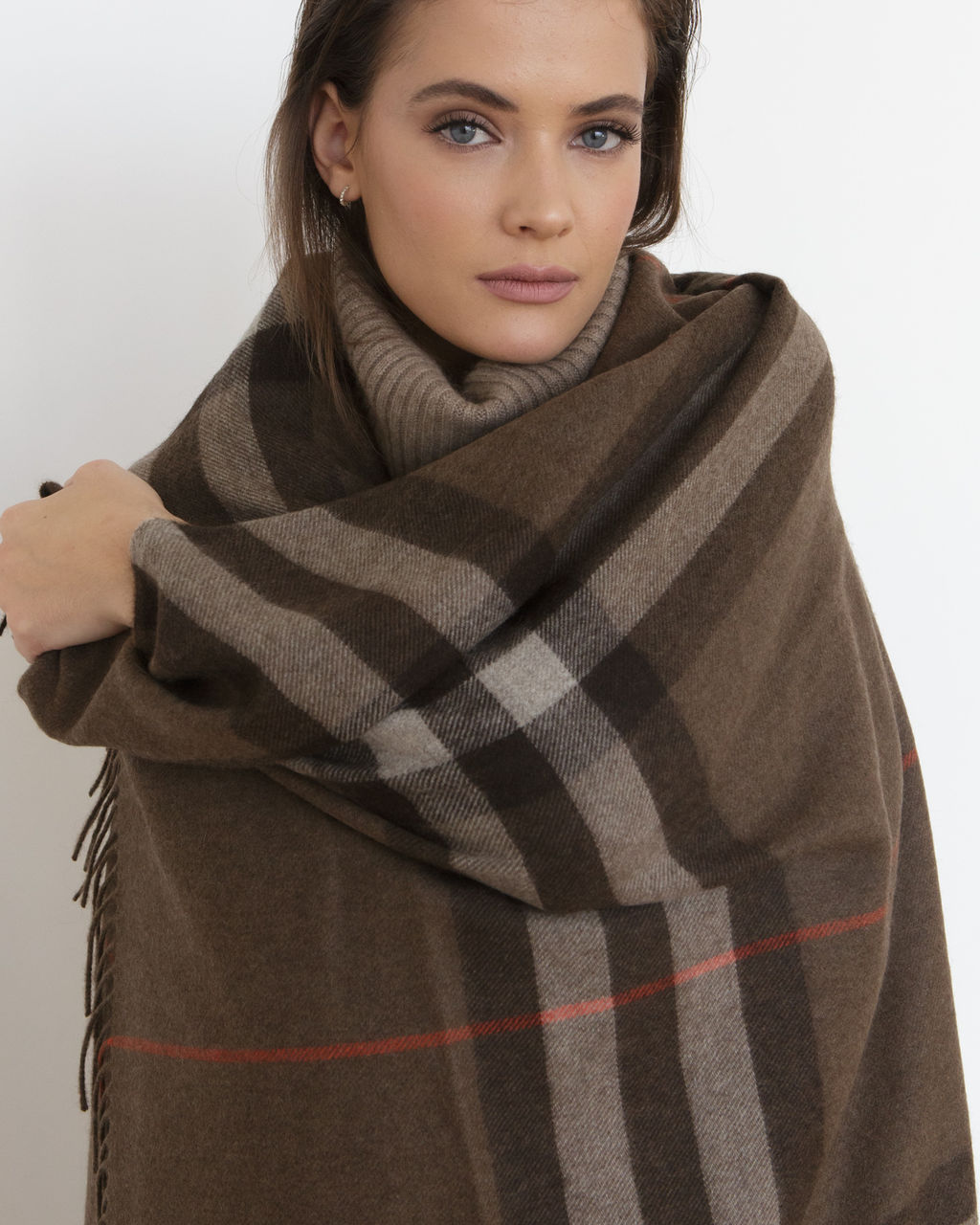 Плед из пуха яка 15070 коричневый