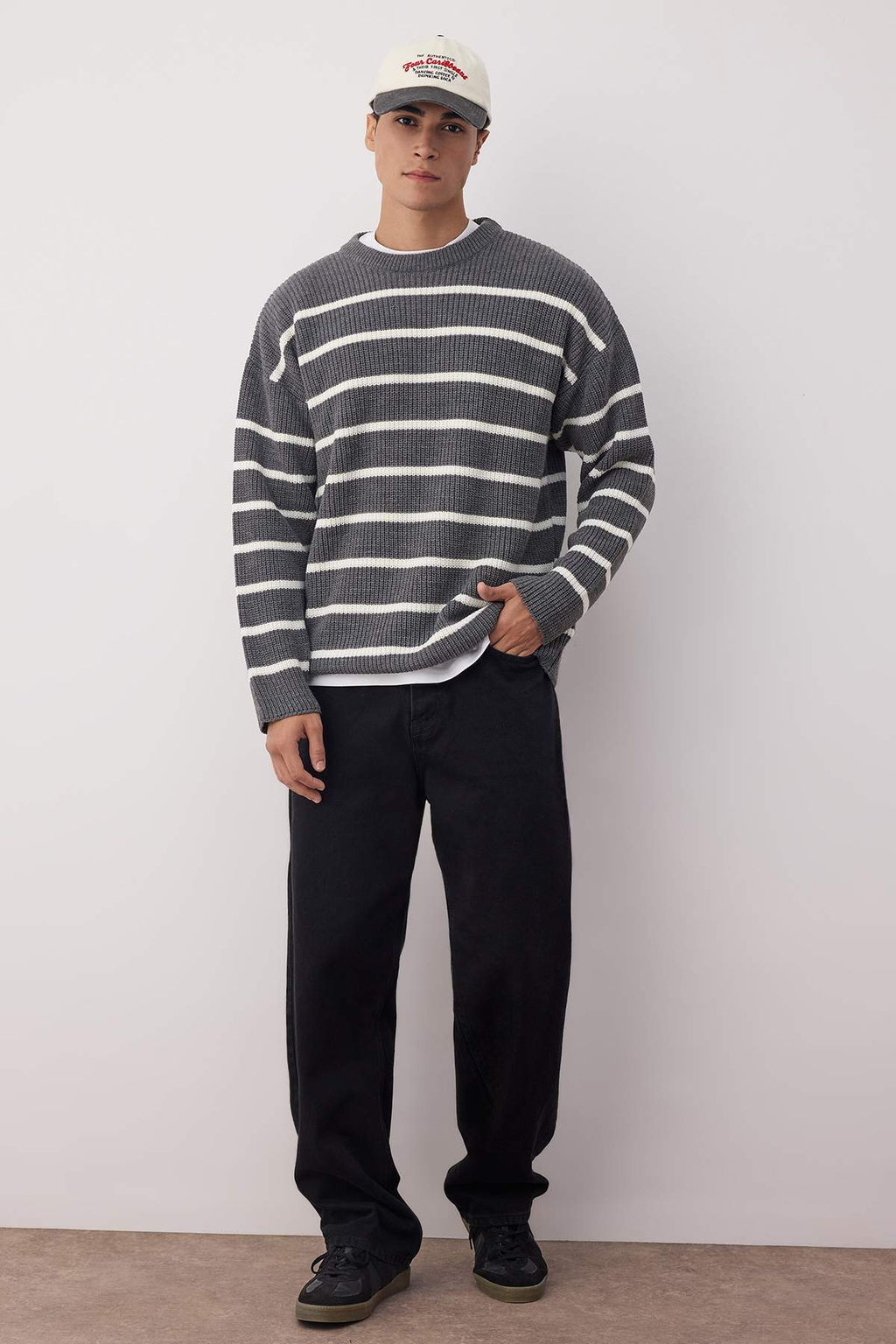 TRENDYOL MAN Vizon Casual Oversize Bisiklet Yaka Cizgili Triko Kazak TMNAW23KZ00285 - Trendyolmilla фото 47