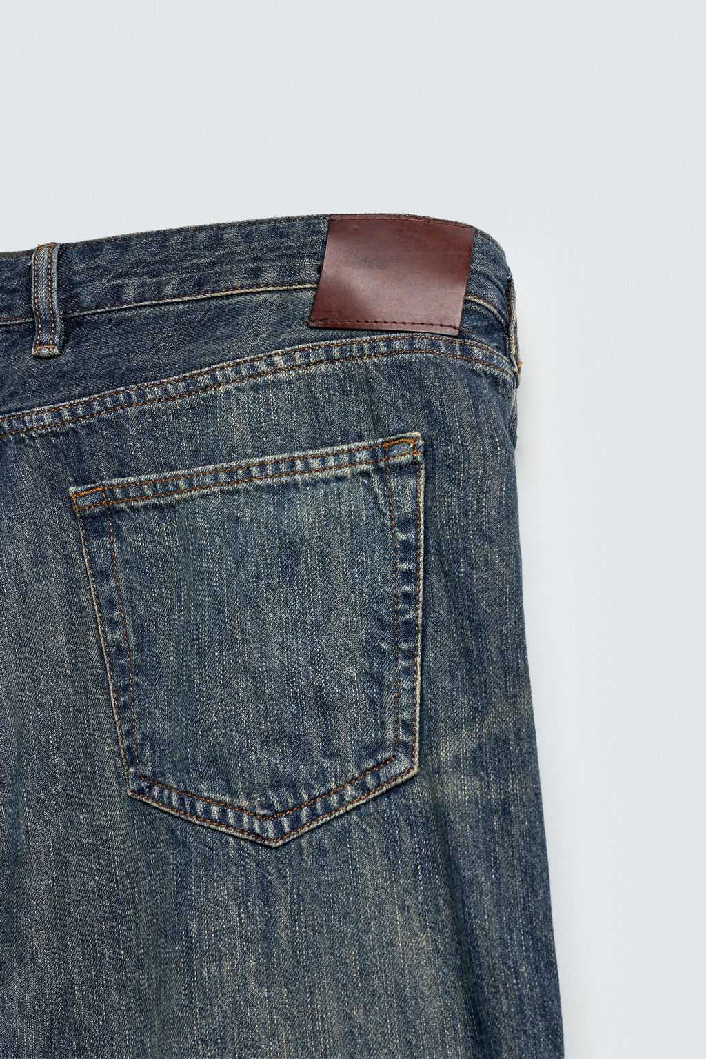 LOW-RISE FLARE FIT JEANS - Zara фото 10