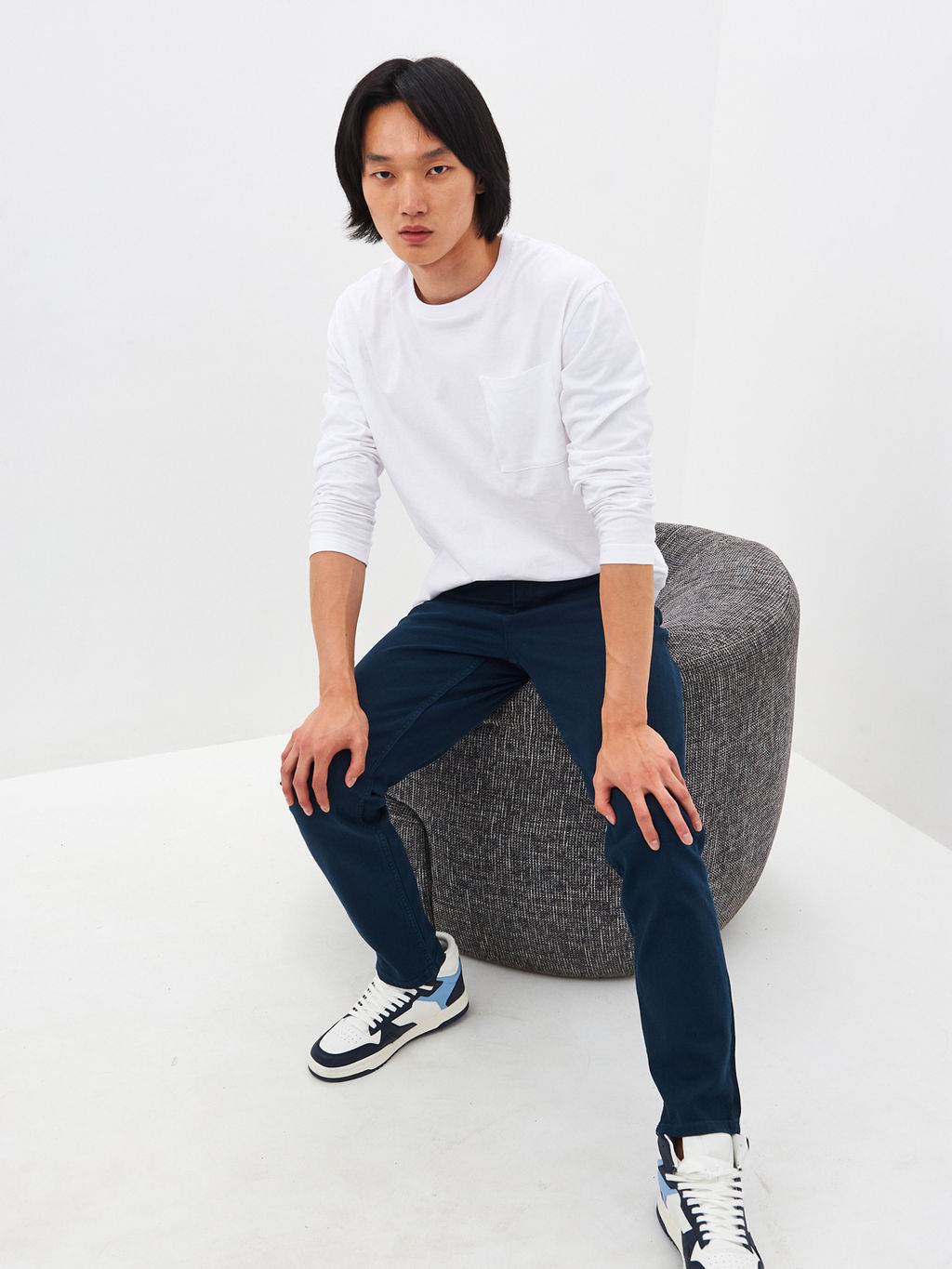 Мужские джинсы зауженного кроя - Mossmore фото 32