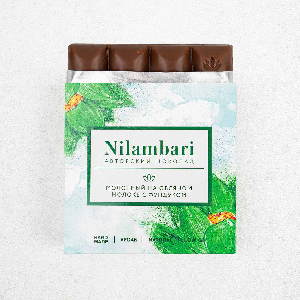 Шоколад Nilambari молочный на овсяном молоке с фундуком