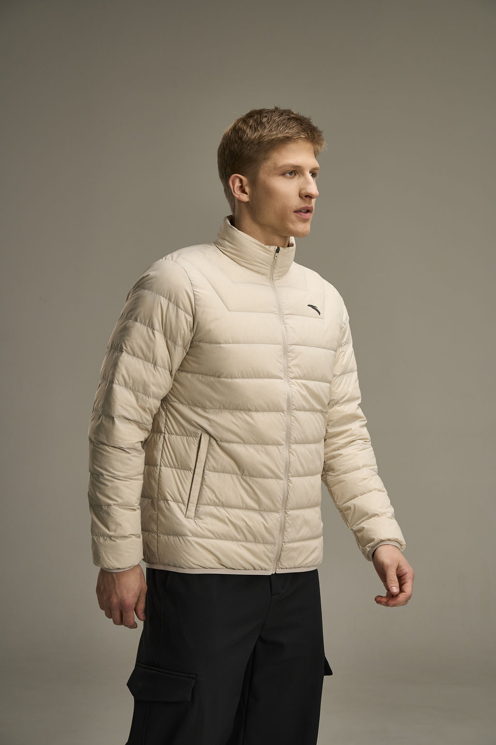 Пуховик легкий Серый - Anta фото 2