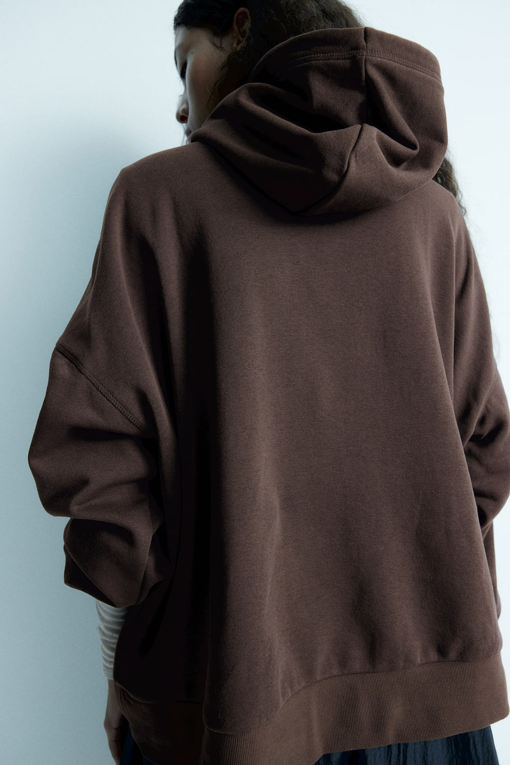 Sudadera oversize con capucha - H&m фото 5