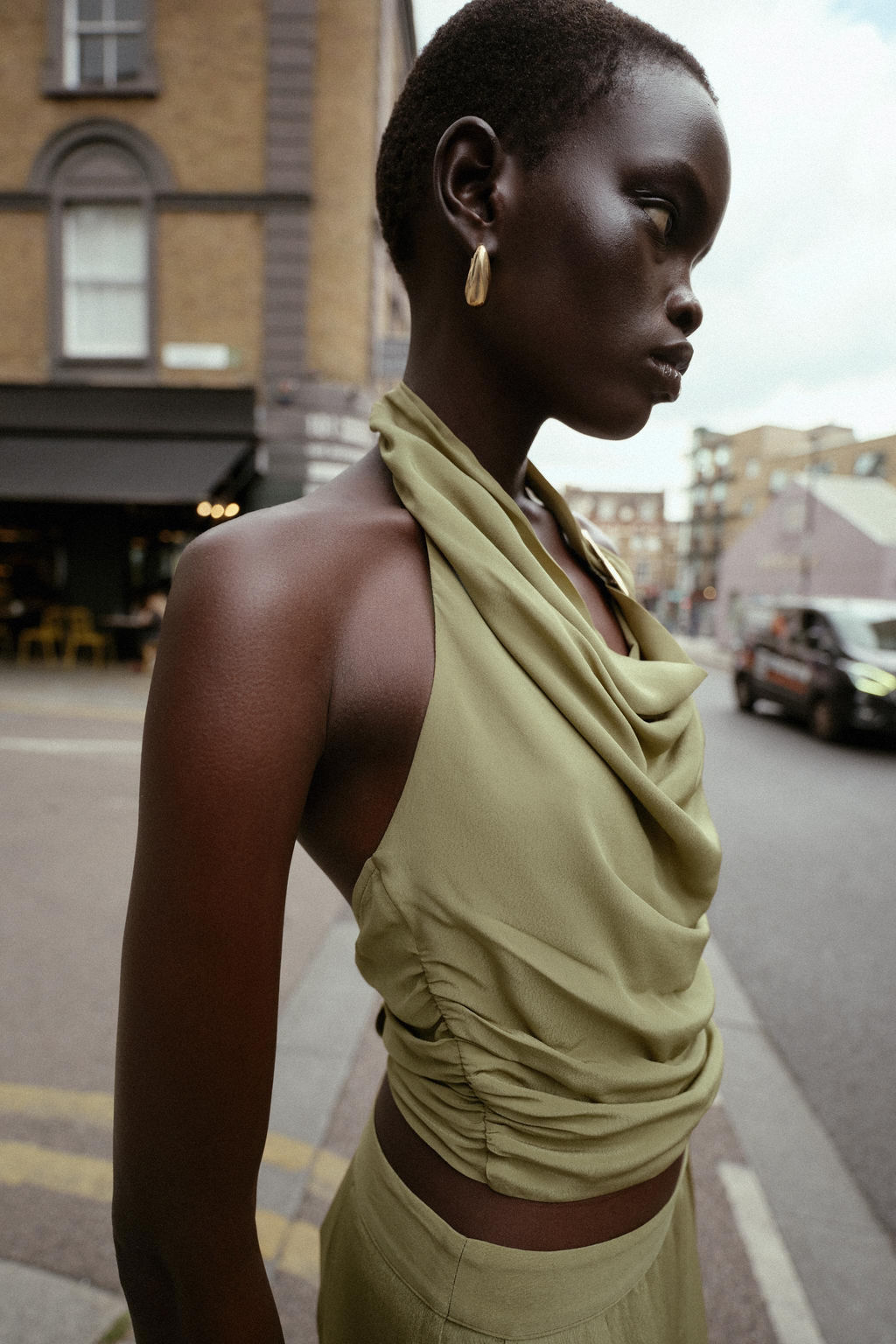 HALTER TOP WITH KNOT AND HARDWARE DETAIL - Zara фото 3